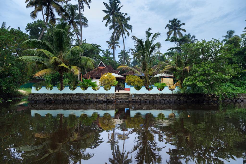 Heritage Marari Mararikulam Esterno foto