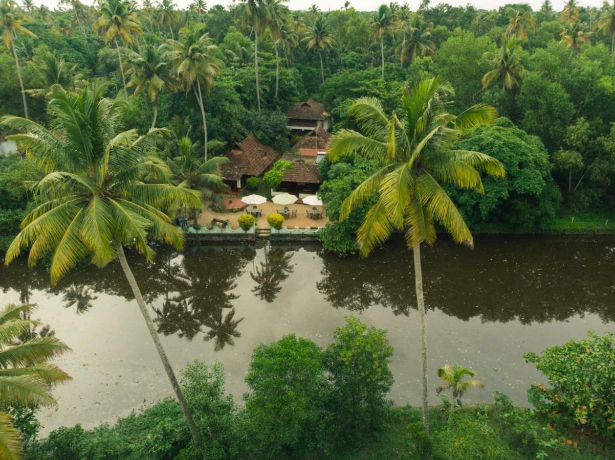 Heritage Marari Mararikulam Esterno foto